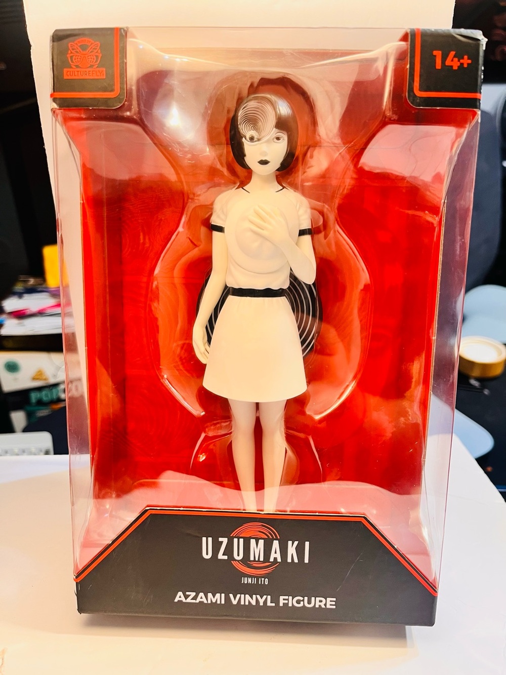 Uzumaki Azami Vinyl Figure - Black & White Figure with Red Box Accent